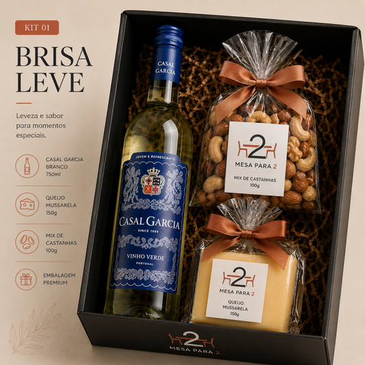 Kit Presente com Vinho Branco Casal Garcia, Queijo Mussarela e Mix de Castanhas | Brisa Leve